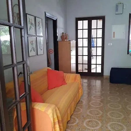 Beautiful House Close To The Sea And Village